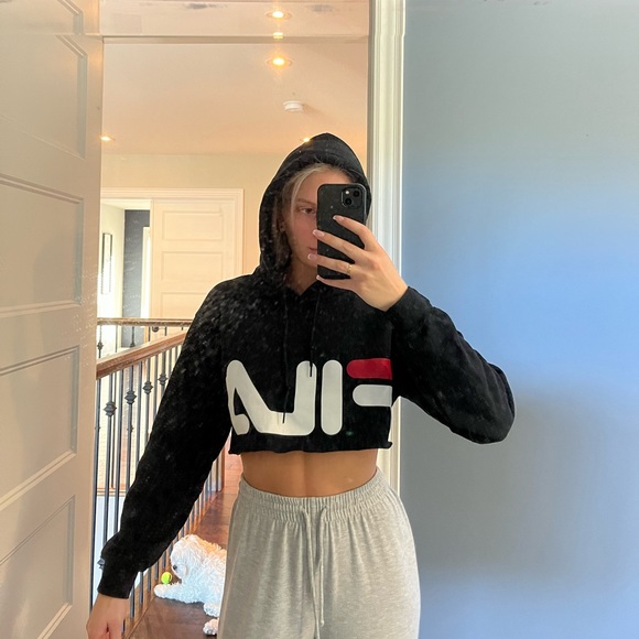 Black FILA Cropped Hoodie! Gently Used, Good Condition! Size Small! - Picture 1 of 3